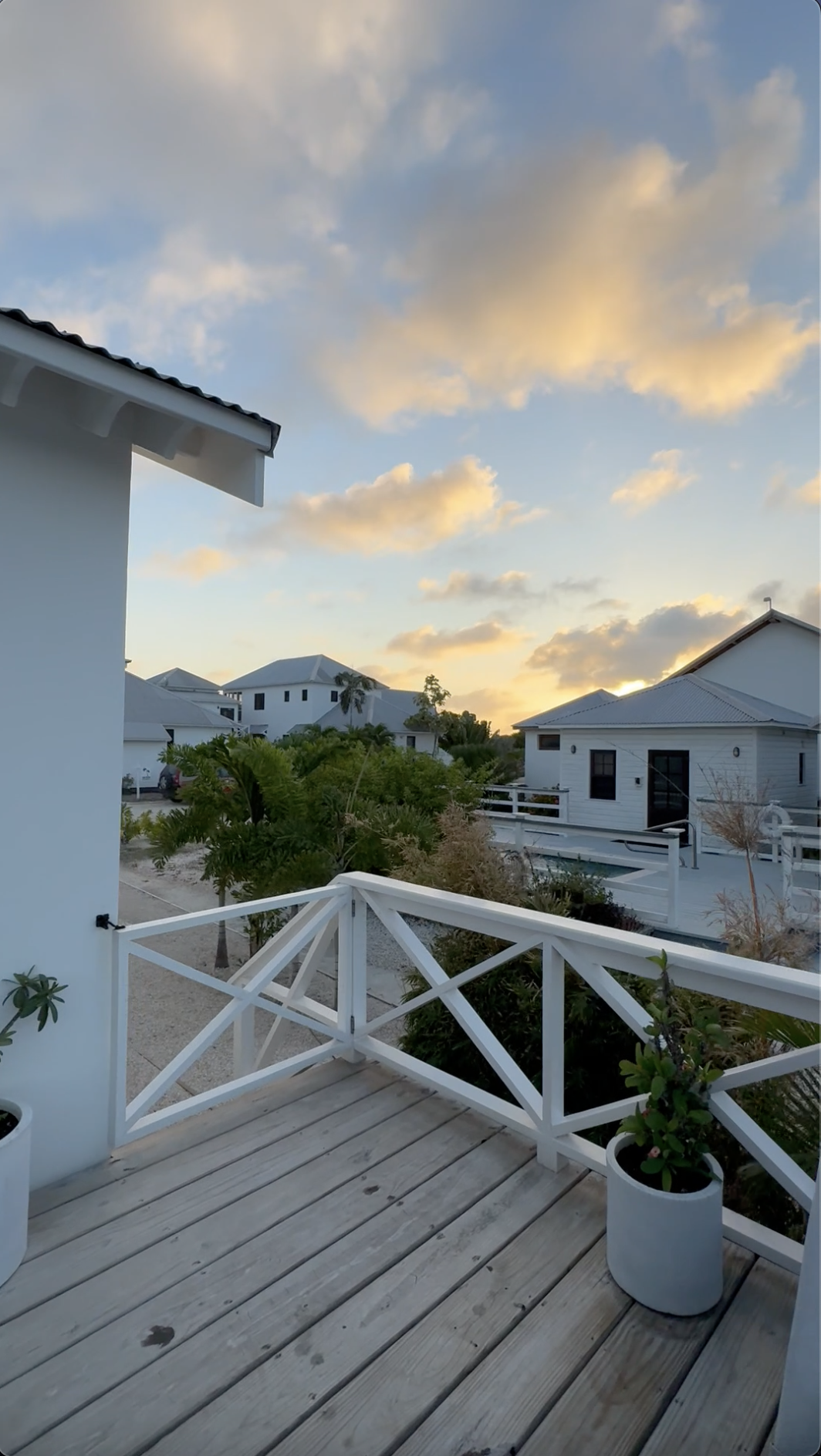 Why Every Girl Boss Needs to Experience Mahogany Bay’s Luxury Villas | Mahogany Bay Village, Belize (photo 6)