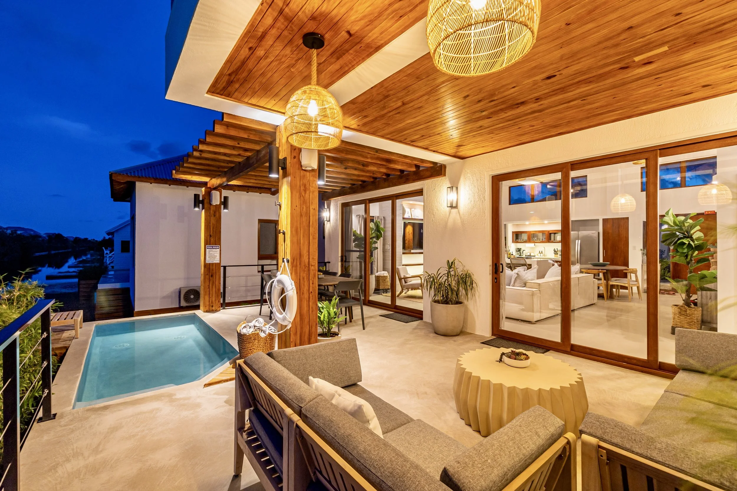 What to Expect When Staying in a Luxury Villa in Belize | Mahogany Bay Village, Belize (photo 1)